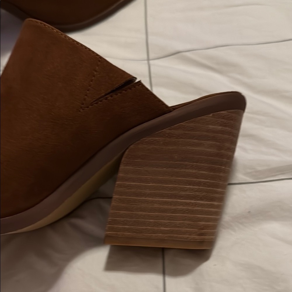 bp Brown Suede Mules with Pointed Toe Size 8 - Picture 5 of 6